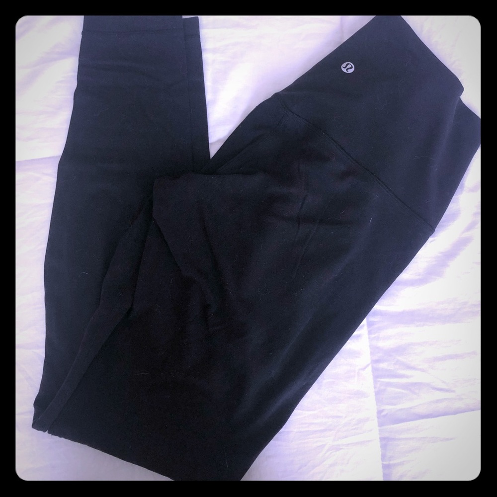 SOLD - Black LuluLemon Align Pant 28”